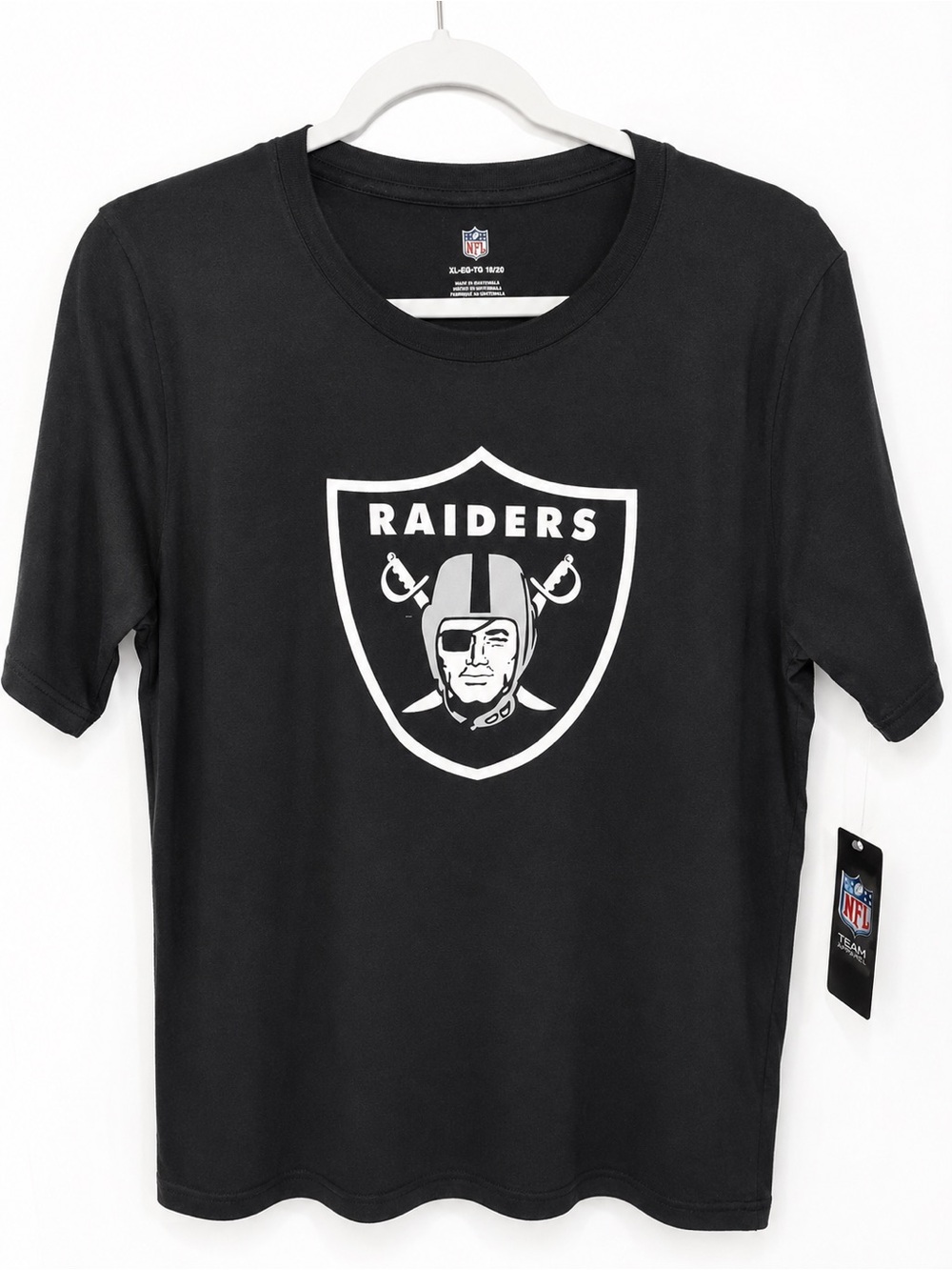 NFL Black Raiders Shield Graphic Tee